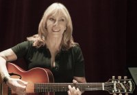 Rickie Lee Jones